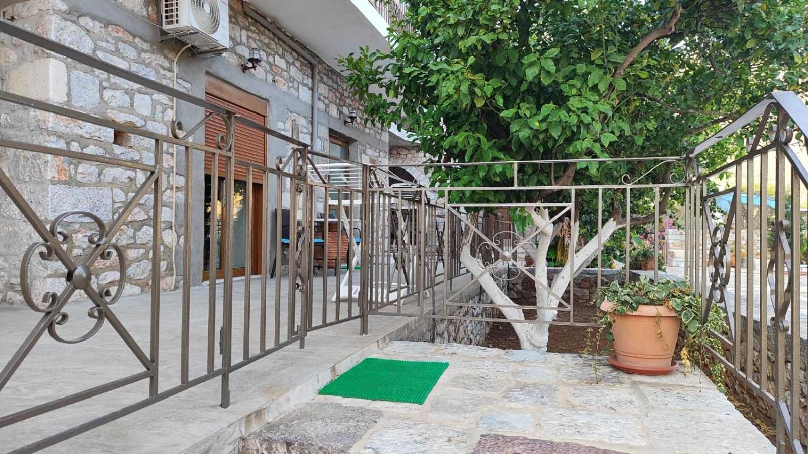 Traditional House Alepis In Areopolis Extérieur photo
